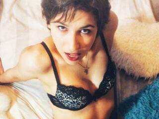 エロティックなビデオチャット CumAddicted