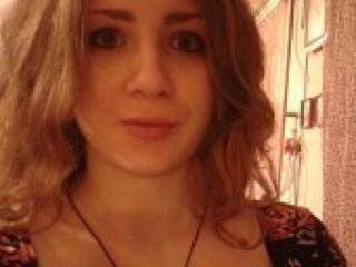 エロティックなビデオチャット curlylili