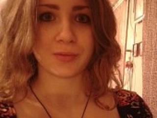 エロティックなビデオチャット curlylili