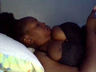 エロティックなビデオチャット Curvysexy