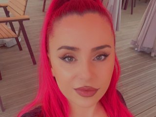 エロティックなビデオチャット CurvySophya