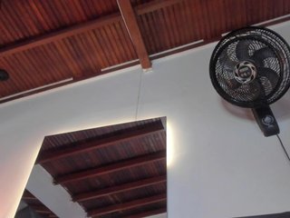 エロティックなビデオチャット cute-doll