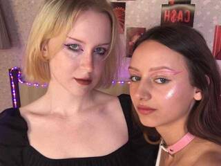 エロティックなビデオチャット CuteAura