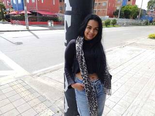 エロティックなビデオチャット CuteFenix