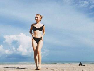 エロティックなビデオチャット DaddysLily