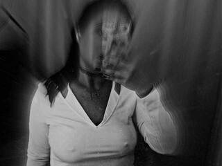 エロティックなビデオチャット Daisy-Chilli