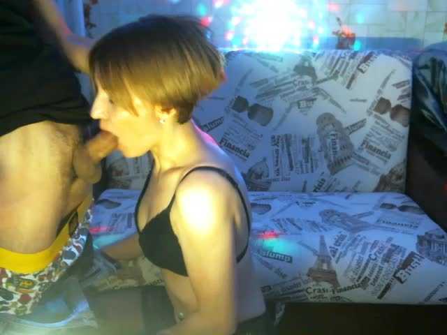 ブロードキャストスクリーンショット DanFoxErin