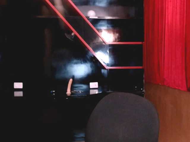 ブロードキャストスクリーンショット DaniCooperDs