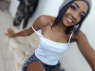 エロティックなビデオチャット Daniela-Nagy