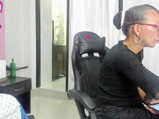 ブロードキャストスクリーンショット Danielaxue