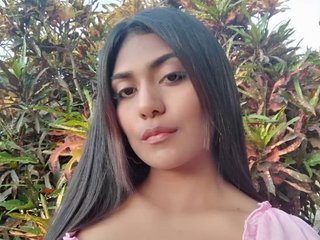 エロティックなビデオチャット Danielita23