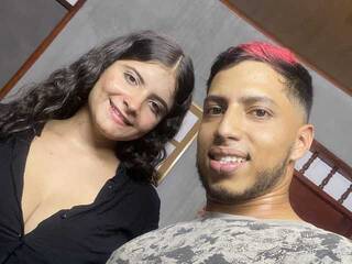 エロティックなビデオチャット Danna-Leo