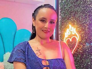 エロティックなビデオチャット danna-mature19