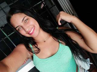 エロティックなビデオチャット DANNAYEAH