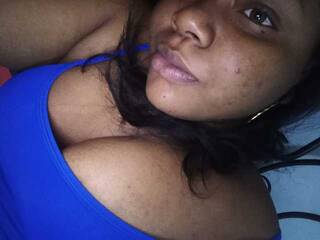 エロティックなビデオチャット daphnee024