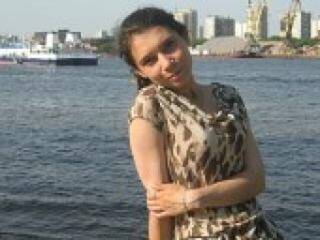 エロティックなビデオチャット darkanna