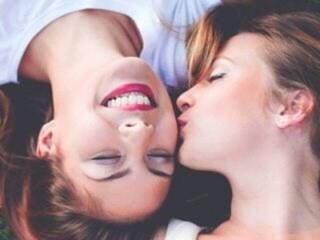 エロティックなビデオチャット DarkBluBlu