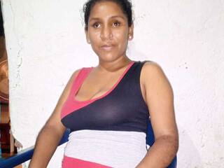 エロティックなビデオチャット darkness360