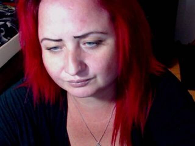 ブロードキャストスクリーンショット KinkyDomina