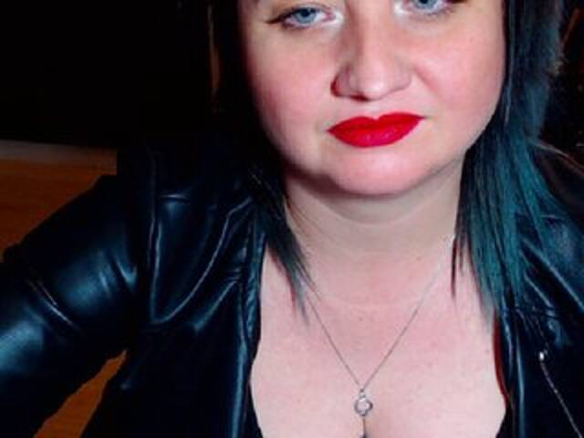 ブロードキャストスクリーンショット KinkyDomina