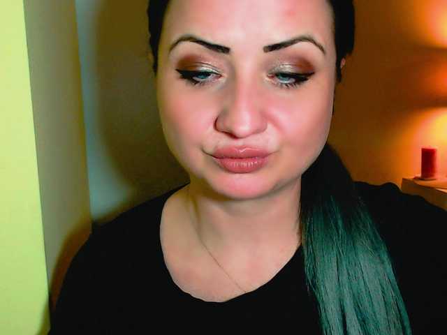 ブロードキャストスクリーンショット KinkyDomina