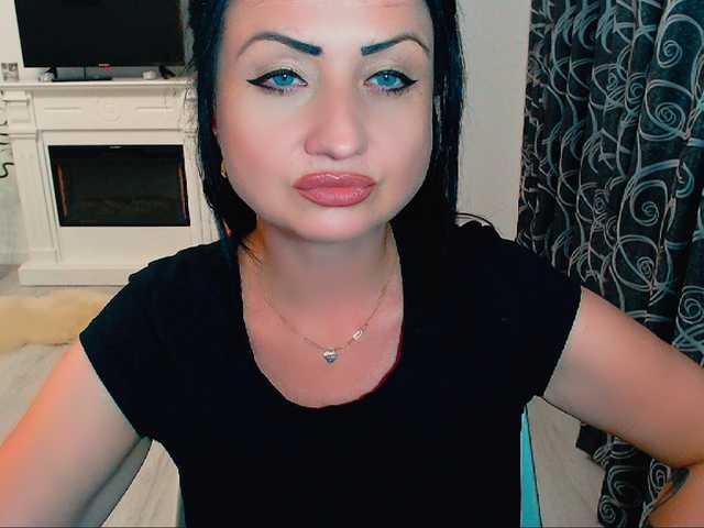 ブロードキャストスクリーンショット KinkyDomina