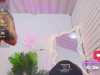 エロティックなビデオチャット Darling-tay