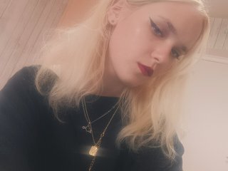 エロティックなビデオチャット DAROK-MAROK