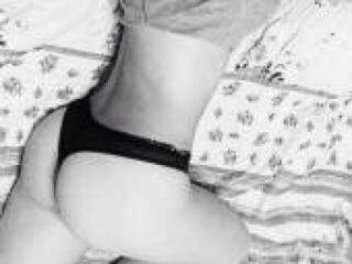 エロティックなビデオチャット dasha0077