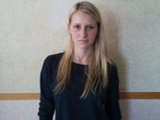 エロティックなビデオチャット dasha96