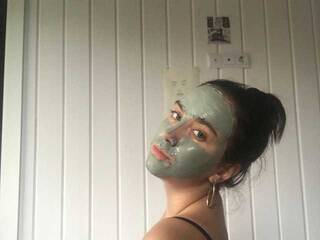 エロティックなビデオチャット Dashpvlllllll