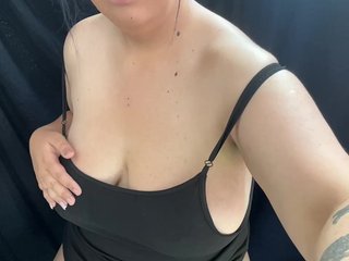 エロティックなビデオチャット dashulyaaaa