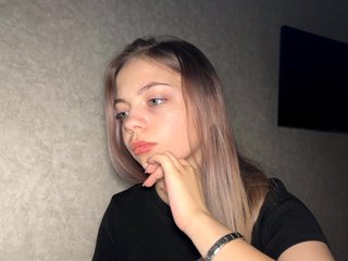 エロティックなビデオチャット DavinaHaddad