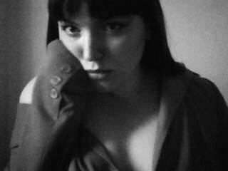 エロティックなビデオチャット dayana222