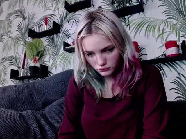 ブロードキャストスクリーンショット DellaHolt