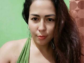 エロティックなビデオチャット Delmar27