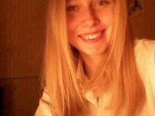 エロティックなビデオチャット demidemeo