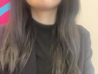 エロティックなビデオチャット desdemonaaaa
