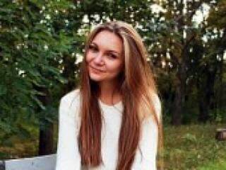 エロティックなビデオチャット desiria123