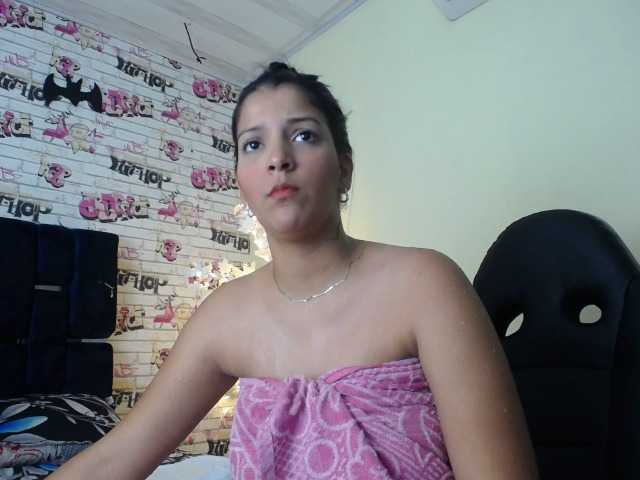 ブロードキャストスクリーンショット DEVANY-REY