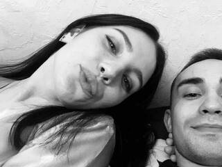 エロティックなビデオチャット devil-kiss