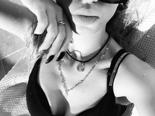 エロティックなビデオチャット Devil2222