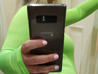 エロティックなビデオチャット DevochkaLusi