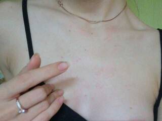 エロティックなビデオチャット Devushkamecti