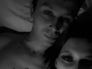 エロティックなビデオチャット Sexy-and-Garry