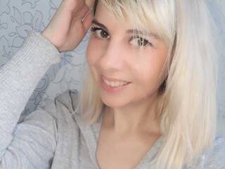 エロティックなビデオチャット DiamondChips