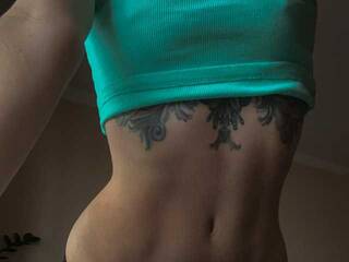 エロティックなビデオチャット Koshkojena