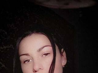 エロティックなビデオチャット DinaLee