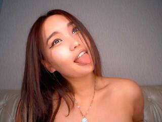 エロティックなビデオチャット DinaLizz