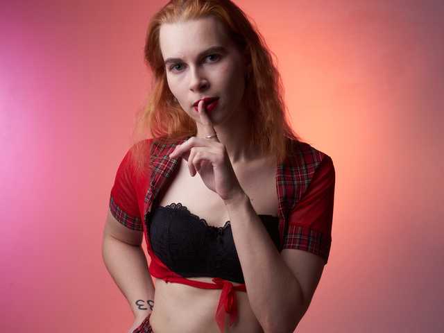 プロフィールの写真 DinaMore